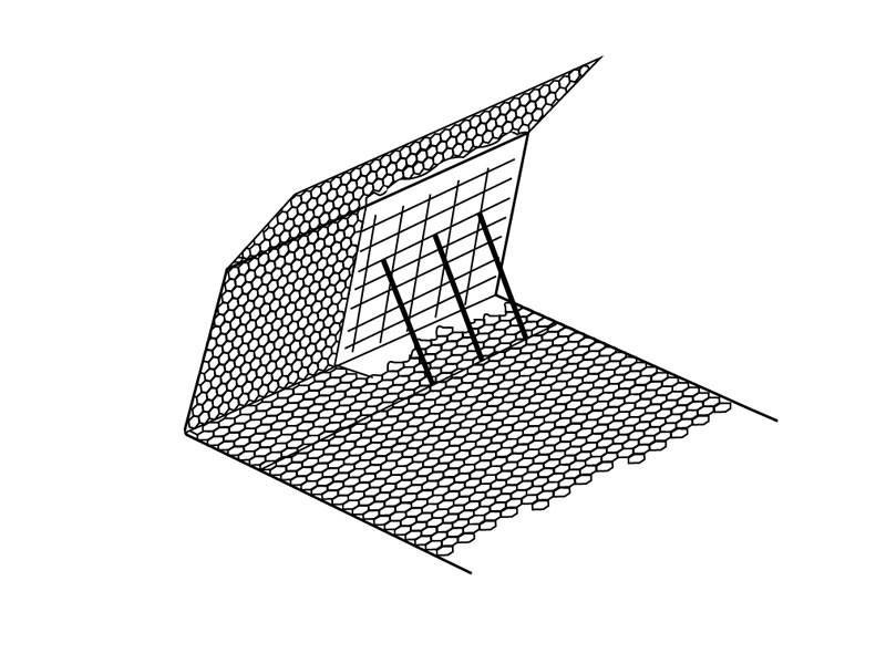 Кусок терра габионной сетки на участке.